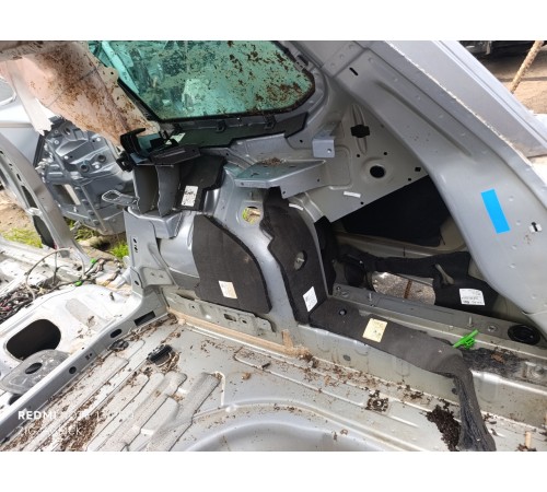 Крыло заднее правое