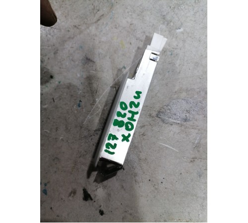 Плафон подстветки салона