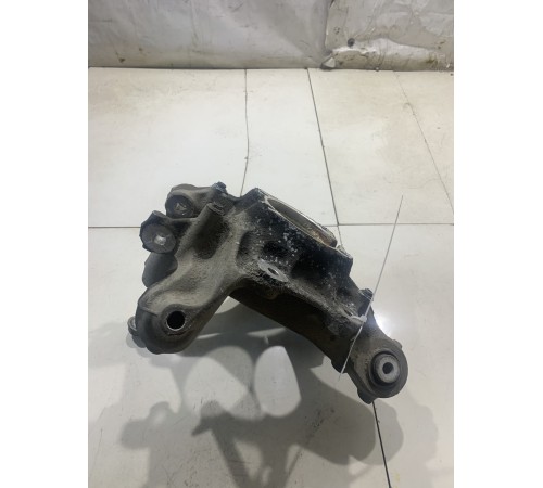 Кулак поворотный(задний левый)