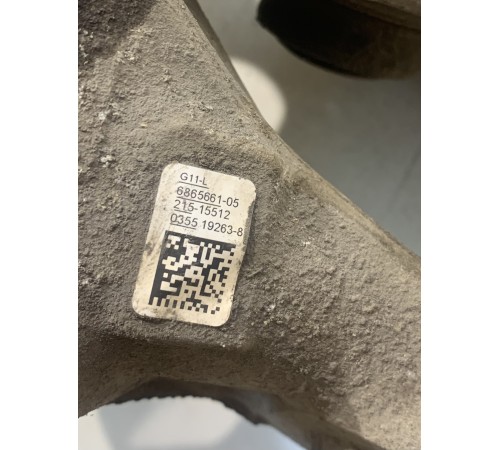 Кулак поворотный(задний левый)