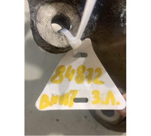 Кулак поворотный(задний левый)