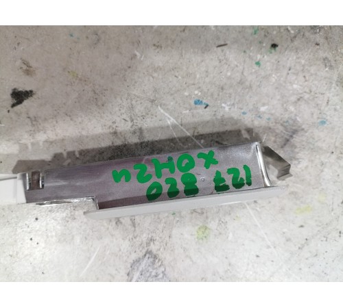 Плафон подстветки салона