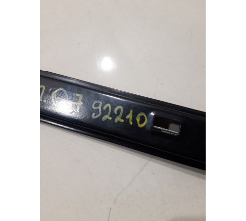 Стеклоподъемник (задний правый)