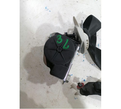 Ремень безопасности задний левый