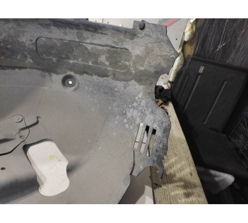 Локер(передний правый)