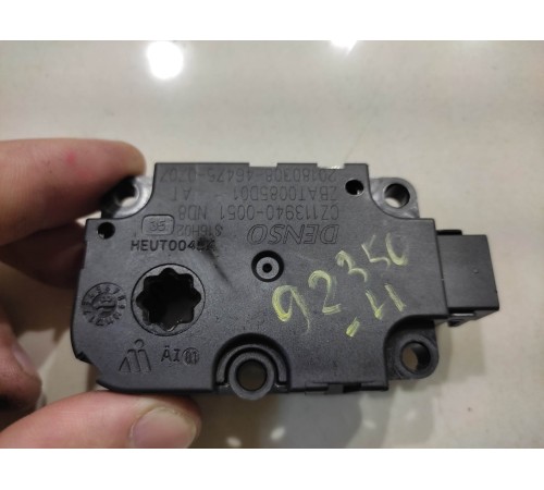 Моторчик привода заслонок отопителя