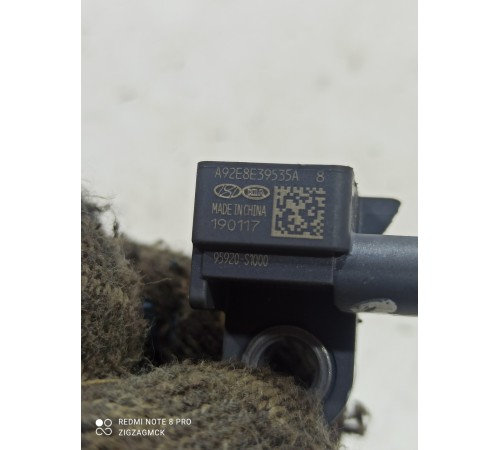 Датчик удара (задний левый)