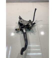 Педаль сцепления