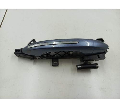 Ручка двери передняя левая