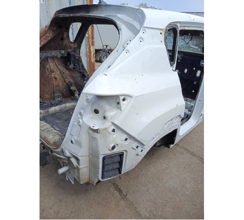 Крыло заднее правое