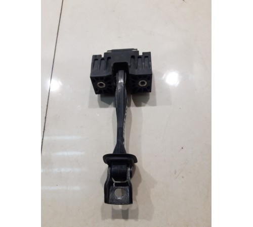 Ограничитель двери (задний, правый)