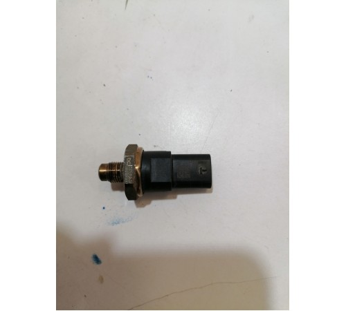 Датчик давления в топливной рампе