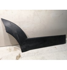 Молдинг крыла задний правый
