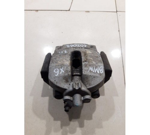 Суппорт(задний правый)