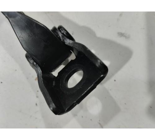 Ограничитель двери(передний левый)