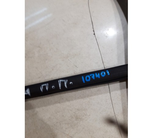 Уплотнитель двери(передний правый)