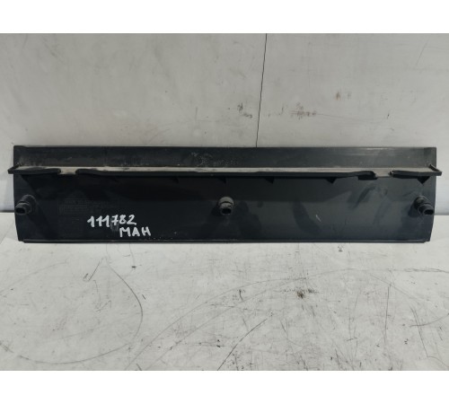 Накладка потолка внутренняя