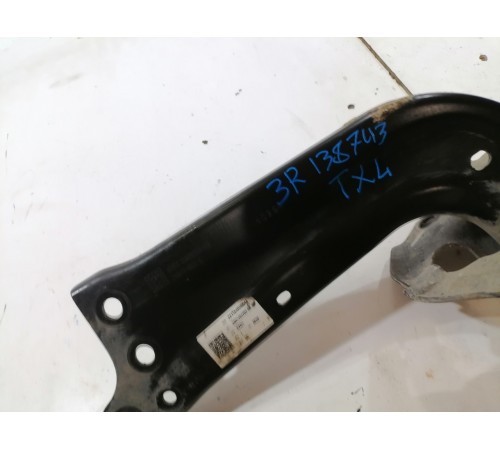 Рычаг задний правый верхний