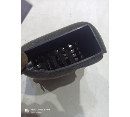 Воздушный дефлектор правый