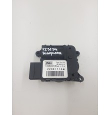 Моторчик привода заслонок отопителя