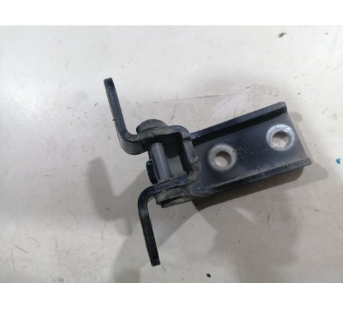 Петля двери передняя правая нижняя