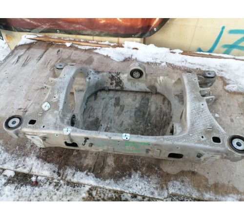 Подрамник задний