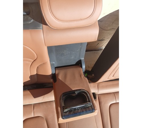 Задний ряд сидений