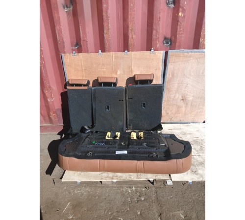 Задний ряд сидений