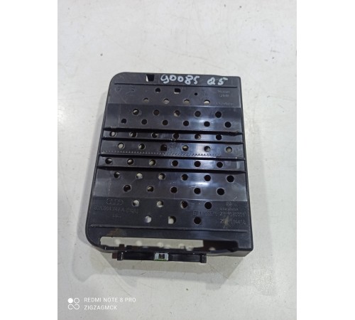 Накладка (пластик) салона вещевого отделения