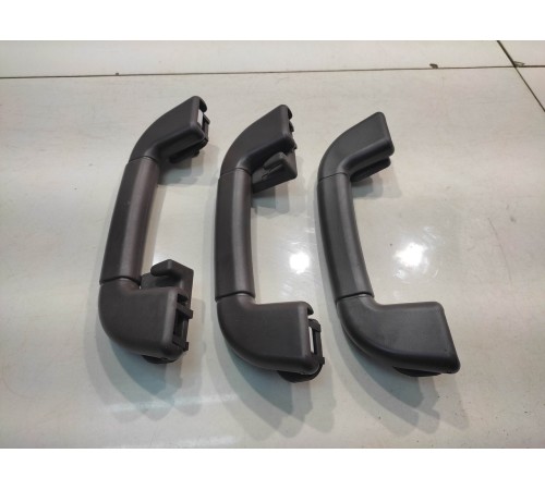 Комплект потолочных ручек (3 шт.)