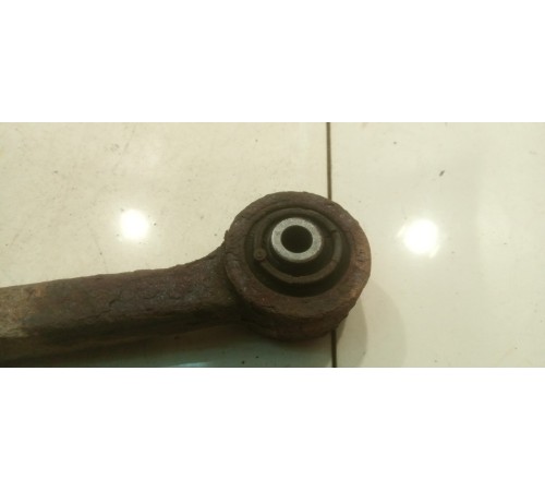 Рычаг подвески (задний, левый, верхний)