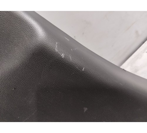 Обшивка центральной стойки левая нижняя