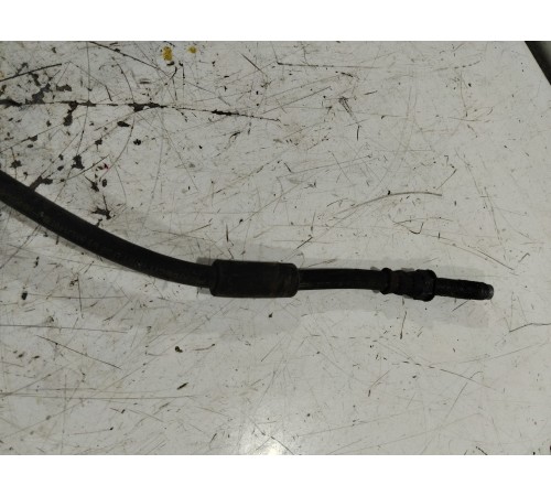 Тормозной шланг передний левый