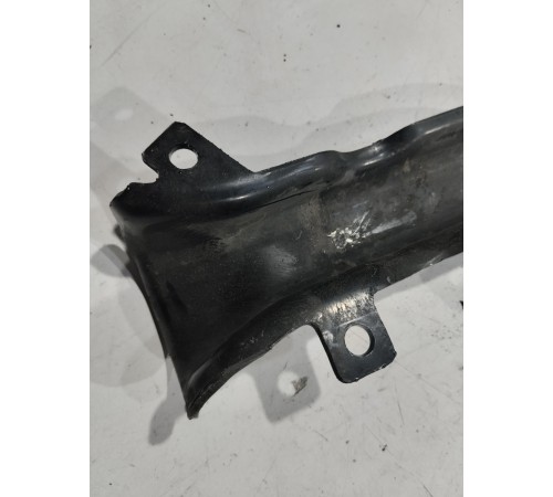 Кронштейн(крепление) кузова передний левый