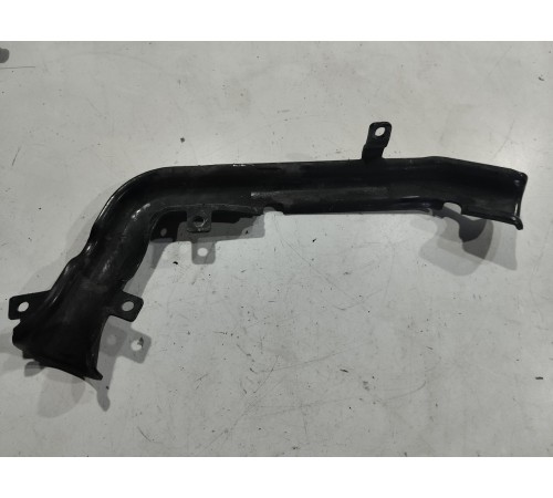 Кронштейн(крепление) кузова передний левый