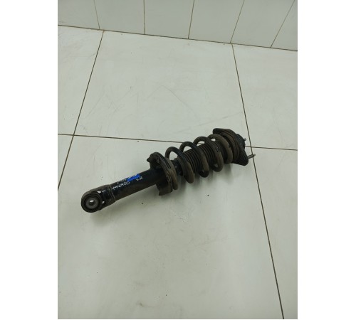 Амортизатор подвески задний правый в сборе