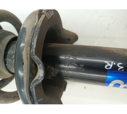 Амортизатор подвески задний правый в сборе