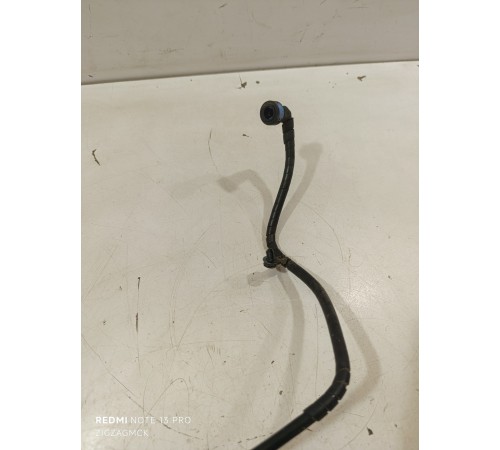 Трубка топливная