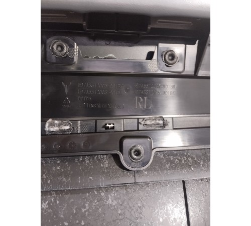 Обшивка двери задняя левая