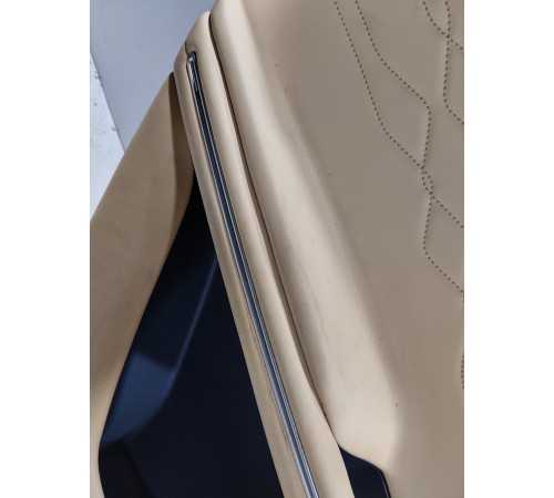 Обшивка двери задняя левая