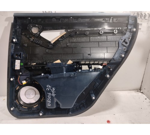 Обшивка двери задняя левая