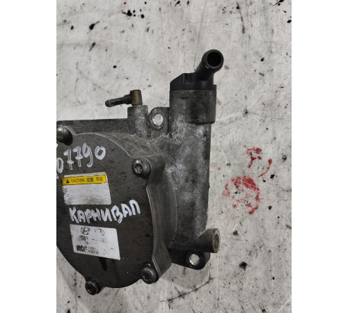 Насос вакуумный