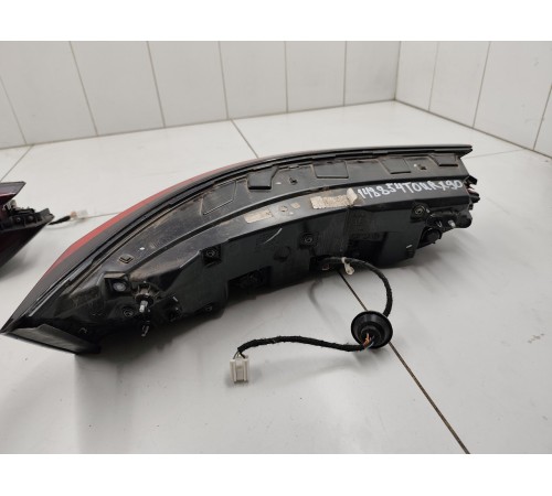 Фонарь задний правый