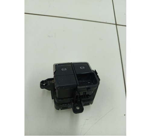 Кнопка стояночного тормоза автоматической остановки