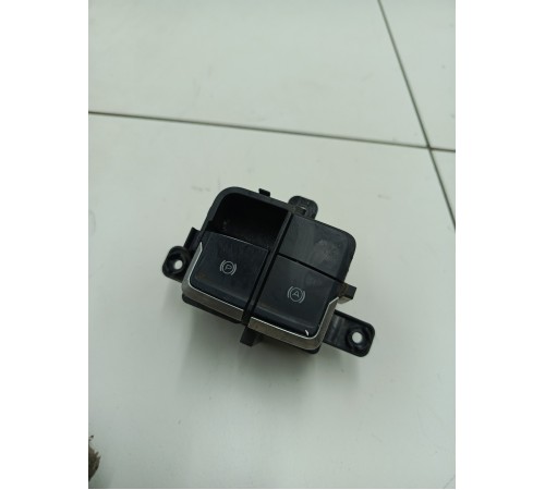 Кнопка стояночного тормоза автоматической остановки