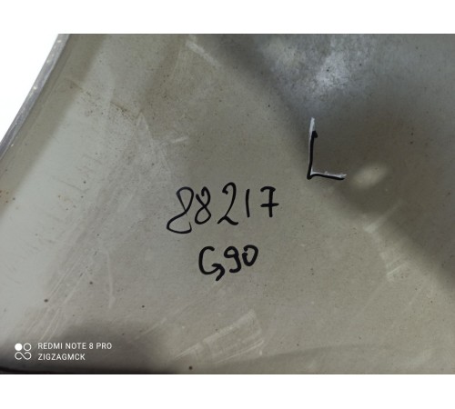 Крыло переднее левое