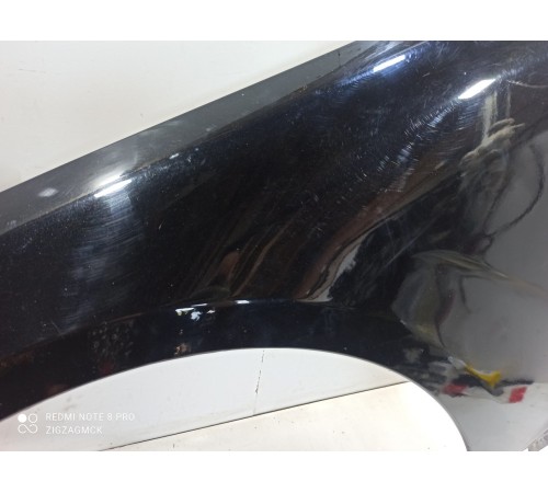 Крыло переднее левое