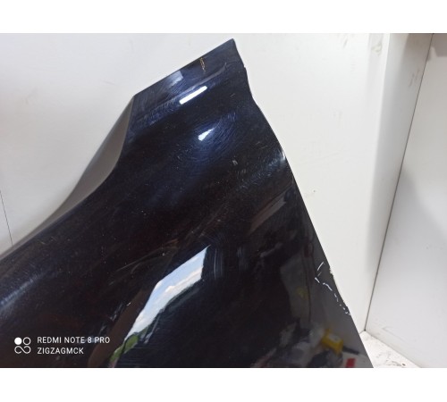 Крыло переднее левое