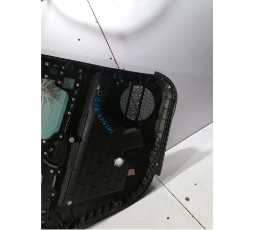 Обшивка двери задняя правая