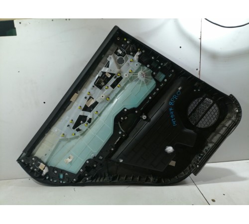 Обшивка двери задняя правая